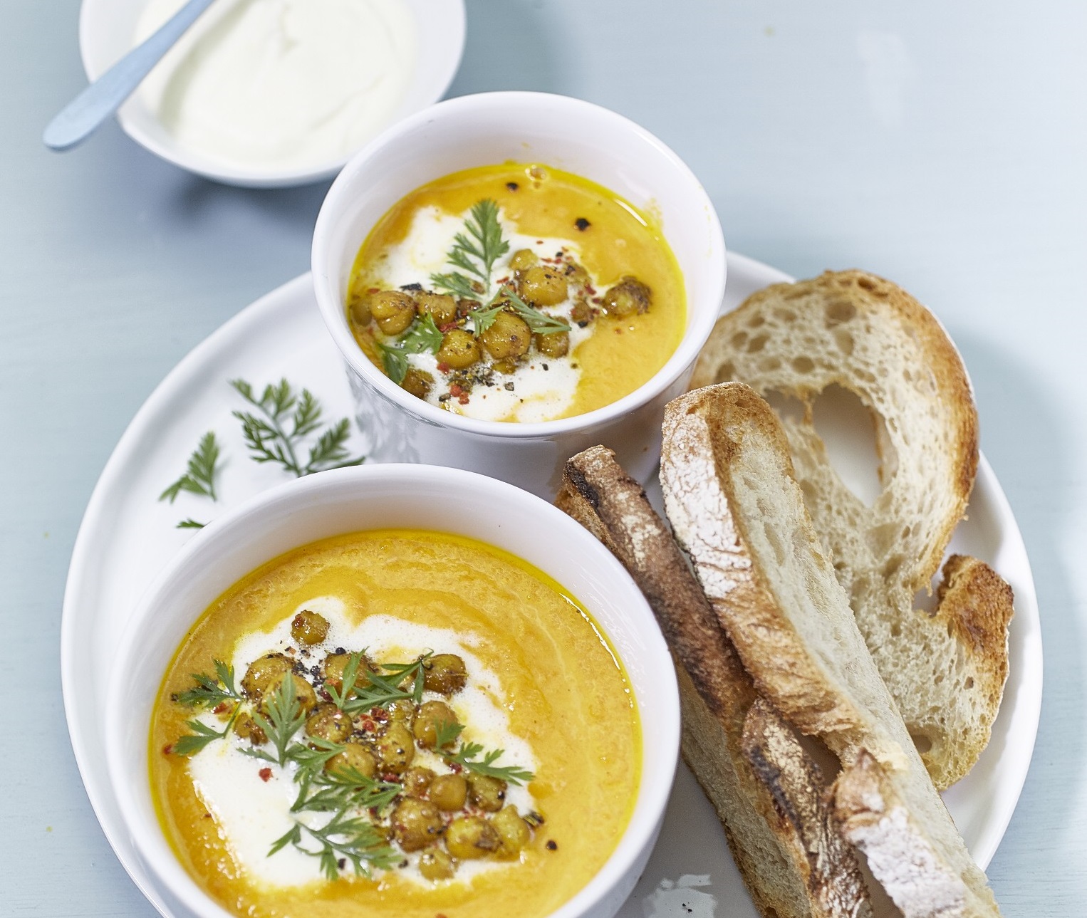 Carrot soup with roasted chickpeas